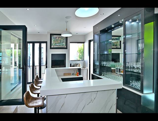5 BEDROOM HOUSE FOR SALE IN WATERFALL COUNTRY VILLAGE